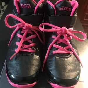 BCG Girls Crossover Basketball Shoe